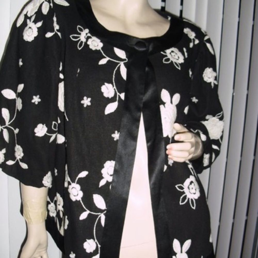 KAREN KANE CROPPED JACKET